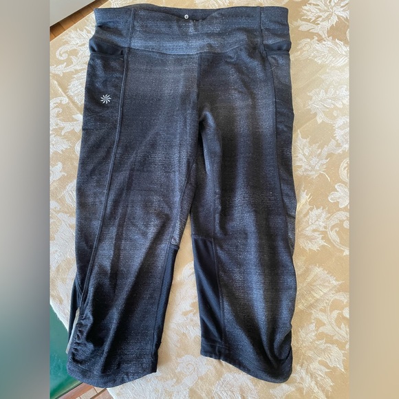 Athleta Cropped Capri Reflective Leggings SIZE S - Picture 7 of 12